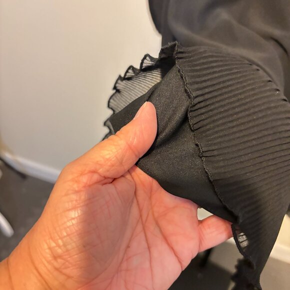 Zara Ruffle Button Down Bib Hem Pleated Long Sleeves Black Dress - Picture 11 of 15